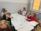 Warsztaty chemiczne w klasach 2, foto nr 3, L. Budka