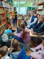 Lekcja w bibliotece szkolnej., K. Stogowska
